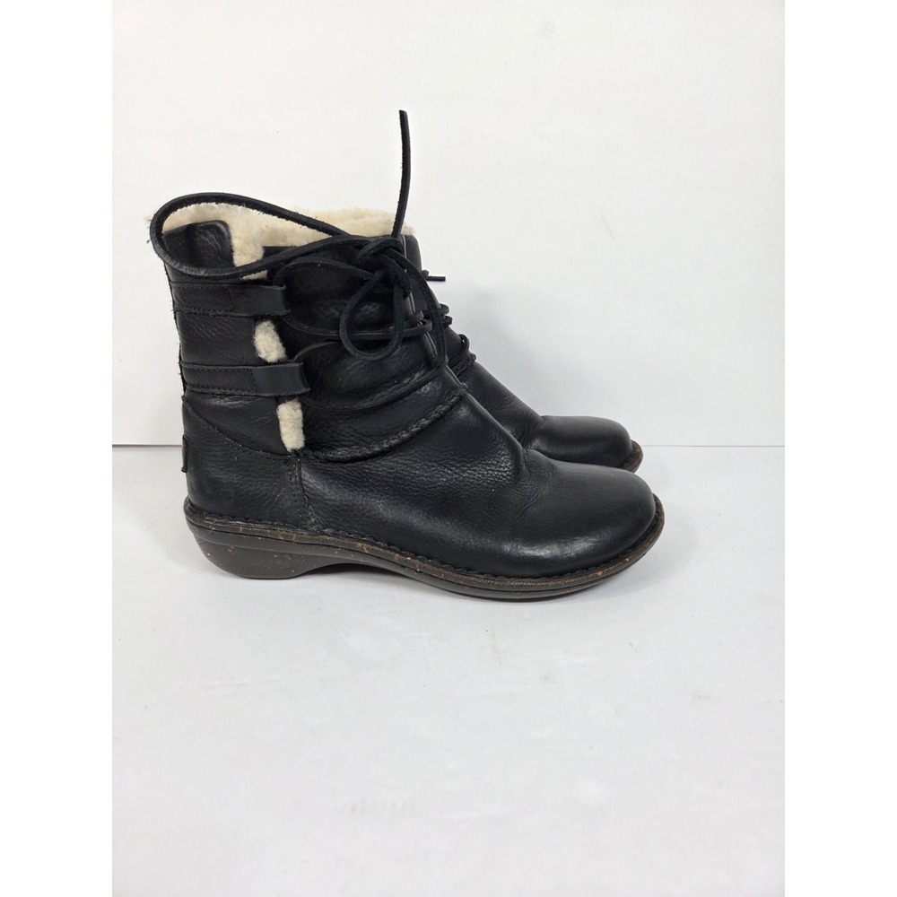 UGG Caspia Leather Insulated Ankle Boots Black Shearling Women 7